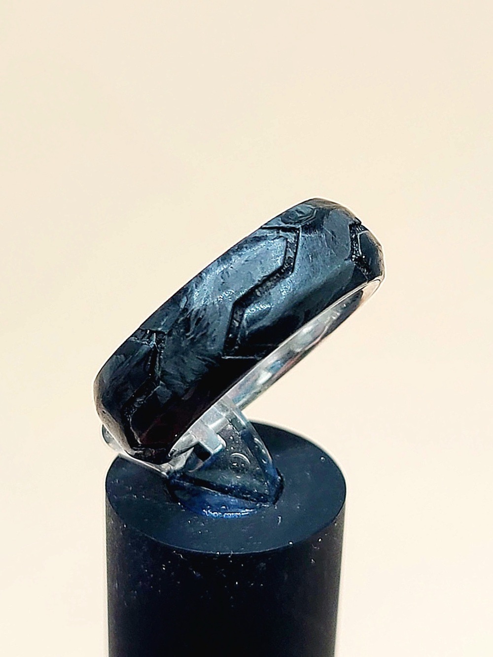 David Yurman Forged Carbon Band Ring In Sterling Silver - Picture 4 of 12